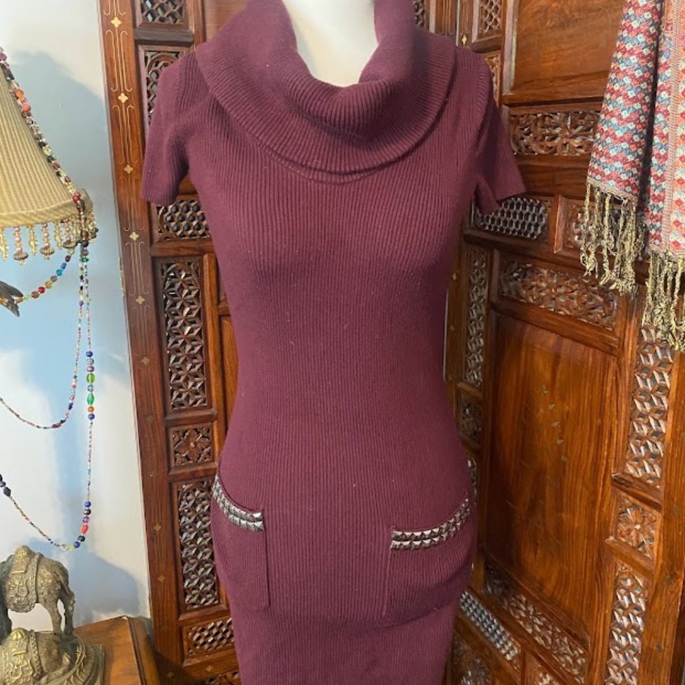 I.N.C -  Cowl Neck Short Sleeve Tunic Sweater – Size Small